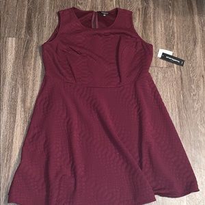 New burgundy sleeveless skater dress size 22